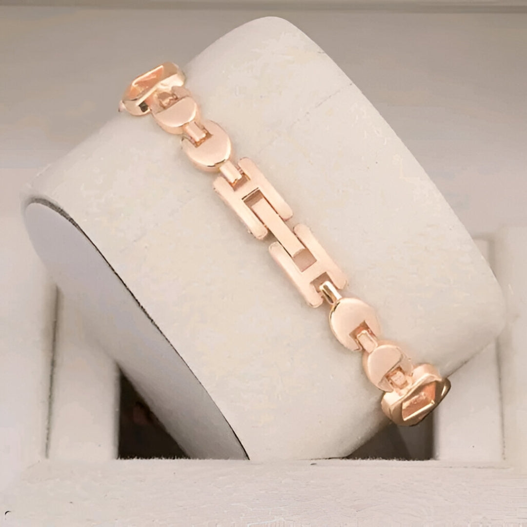 ROSE GOLD BRACELET WATCH
